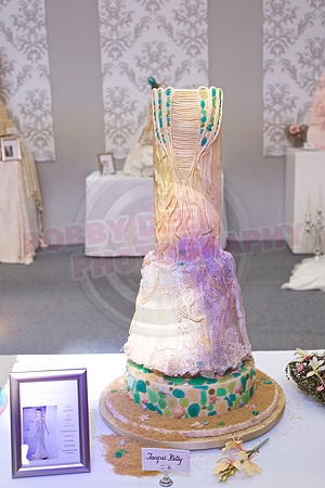 Wedding Cakes Through The Ages