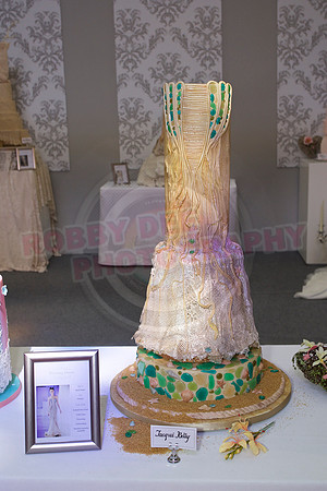 Wedding Cakes Through The Ages