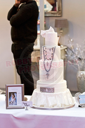 Wedding Cakes Through The Ages