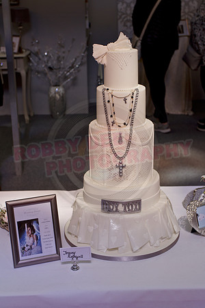 Wedding Cakes Through The Ages