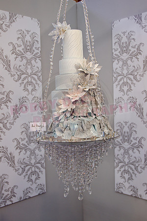 Wedding Cakes Through The Ages