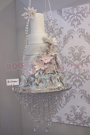 Wedding Cakes Through The Ages