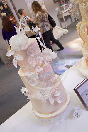 Wedding Cakes Through The Ages