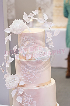 Wedding Cakes Through The Ages