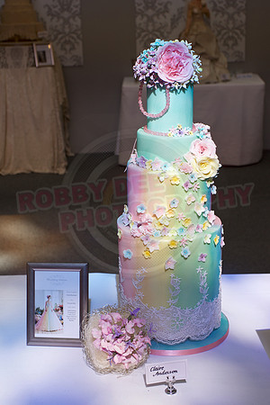 Wedding Cakes Through The Ages