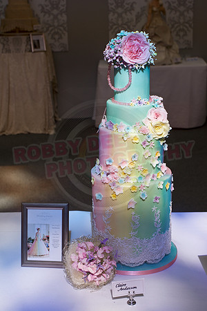 Wedding Cakes Through The Ages