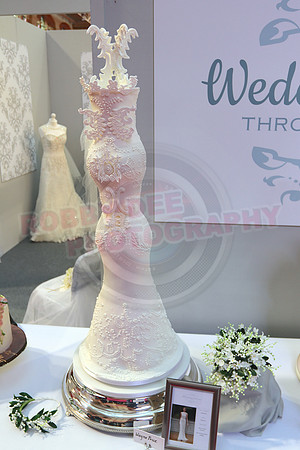Wedding Cakes Through The Ages