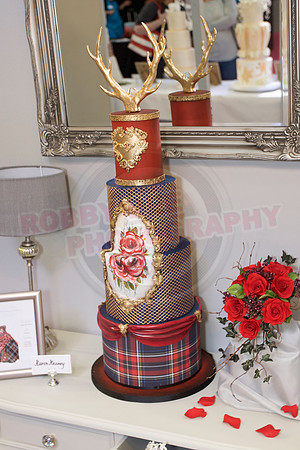 Wedding Cakes Through The Ages