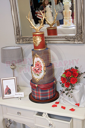Wedding Cakes Through The Ages