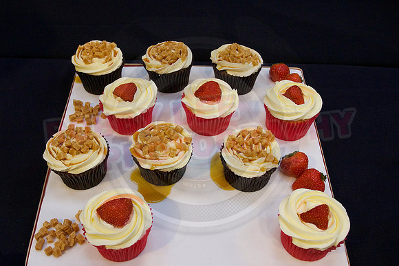 Cake International Cupcakes & Festive Cookies