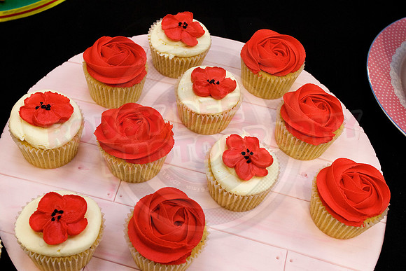 Cake International Cupcakes & Festive Cookies