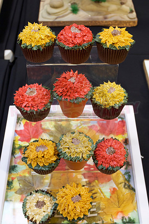 Cake International Cupcakes & Festive Cookies