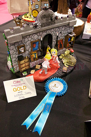 Rosette Winners Cake International