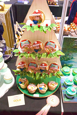 Rosette Winners Cake International