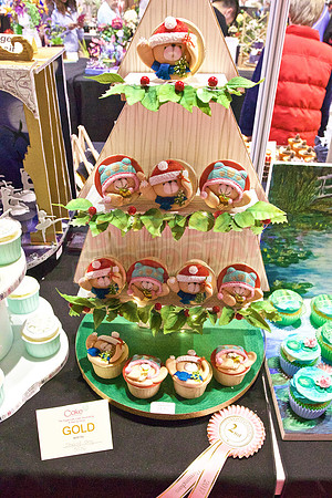 Rosette Winners Cake International