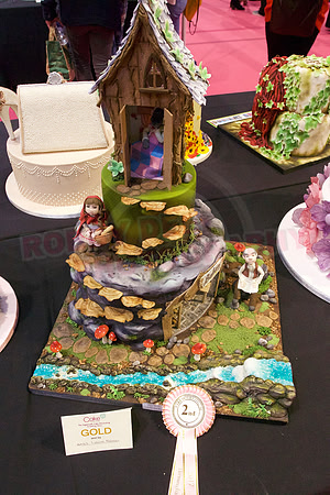 Rosette Winners Cake International