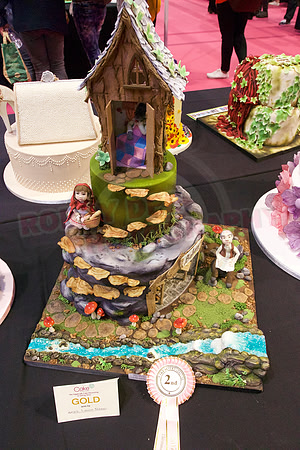 Rosette Winners Cake International