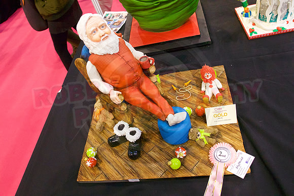 Rosette Winners Cake International