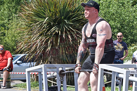 England's strongest 105kg man