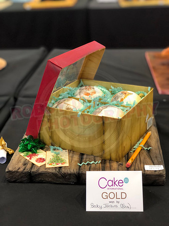 Class F: Illusion Cake