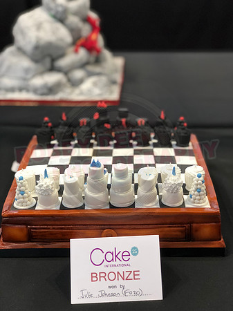 Class F: Illusion Cake